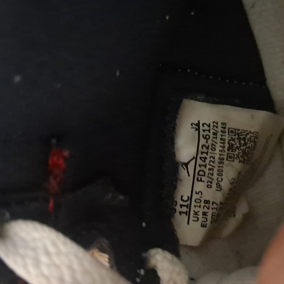 Nike Air Jordan 1 Retro FD1412-612 11C - Picture 5 of 6